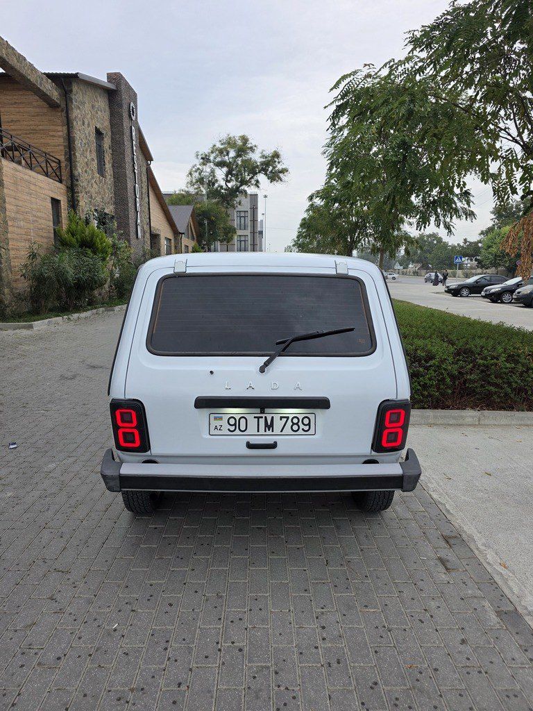 Lada (VAZ) Niva, 1.7 L, 2013 il, 160 000 km 90-TM-789 — Avtomobillər, Xudat (3)