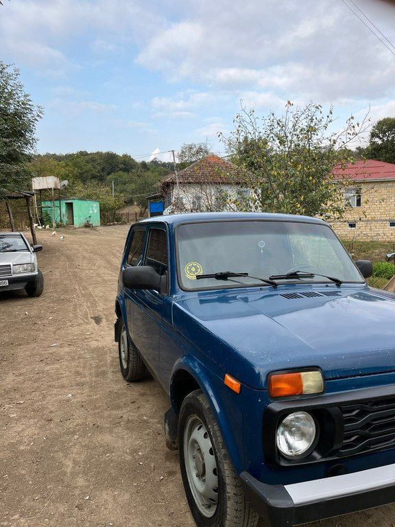 Lada (VAZ) Niva, 1.7 L, 2011 il, 270 000 km 21-BE-351 — Avtomobillər, Lerik (4)