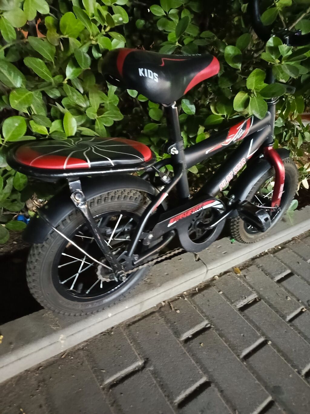 İşlənmiş İki təkərli Uşaq velosipedi 12", sürətlərin sayı: 1, Ödənişli çatdırılma — Uşaq velosipedləri, Bakı (6)