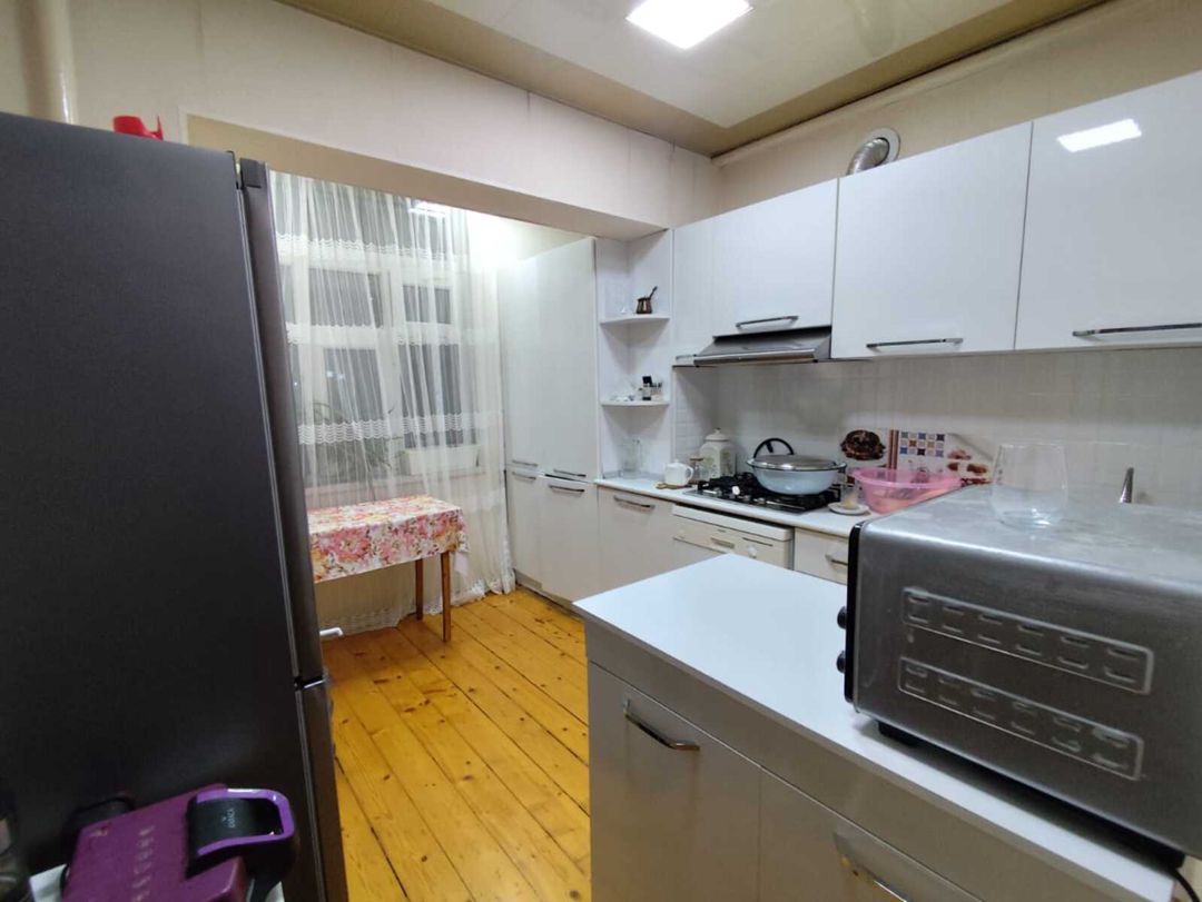 Satılır 2 otaqlı köhnə tikili 65 m² — Mənzil, Bakı (5)