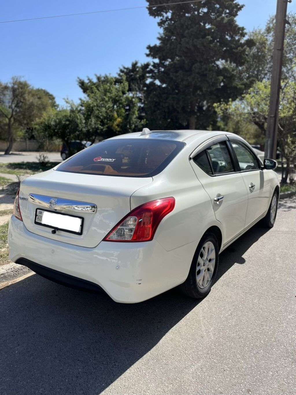 Nissan Sunny: 1.5 l 2014 il Sedan — Avtomobillər, Bakı (9)