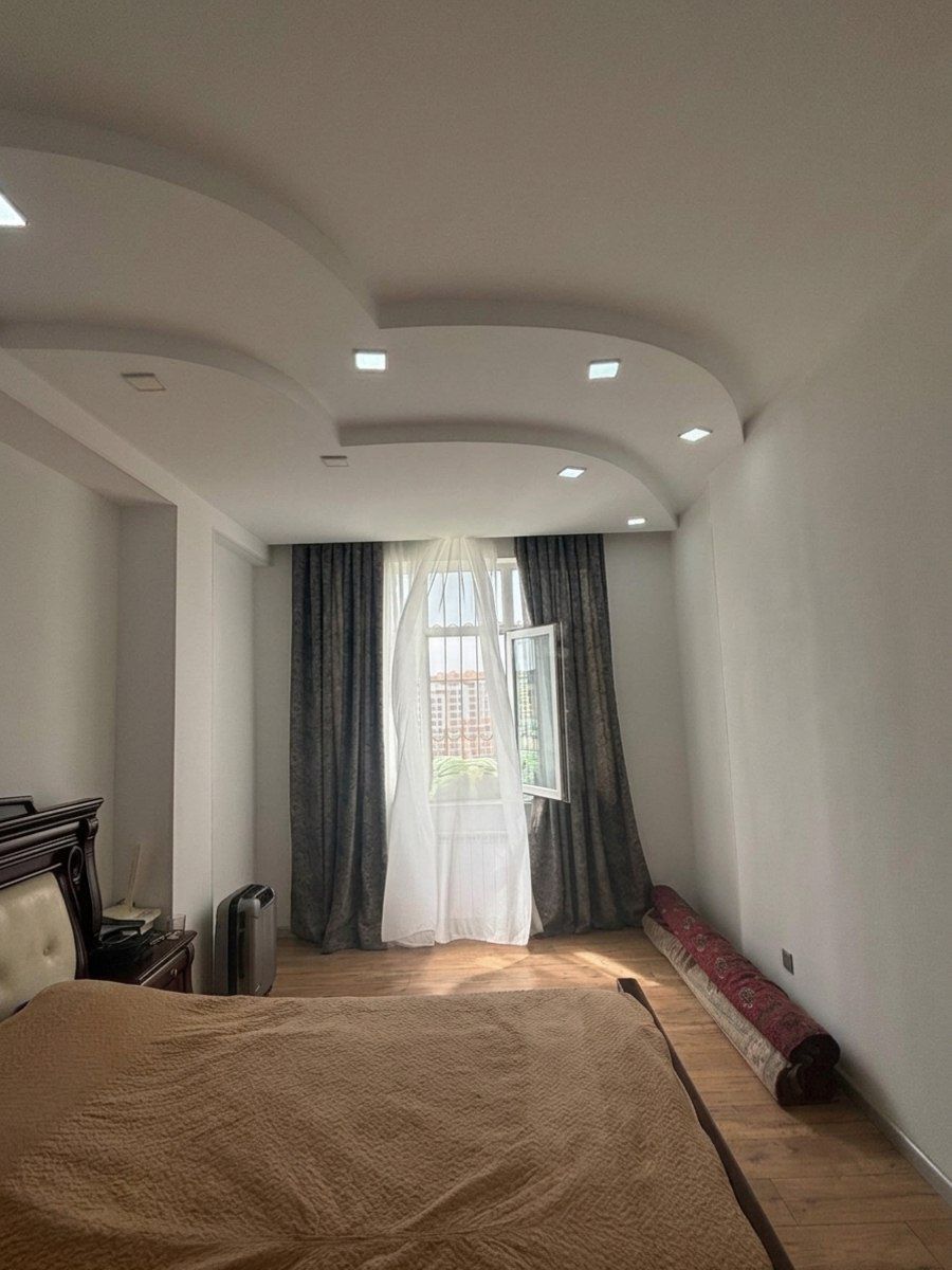 Satılır 3 otaqlı yeni tikili 130 m² — Mənzil, Bakı (2)