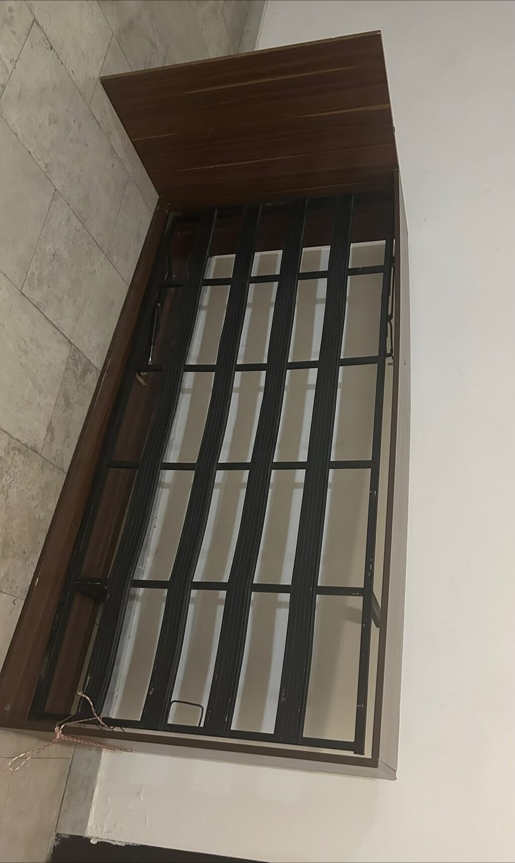 İşlənmiş, Təknəfərlik çarpayı, Bazalı, Matras ilə, Siyirməsiz — Yataqlar, Bakı (2)