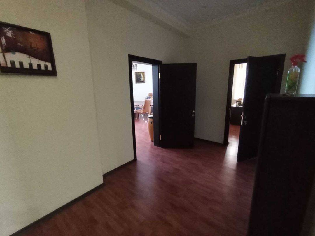 İcarəyə verilir 7 otaqlı ofis 200 m² — Ofis, Bakı (4)