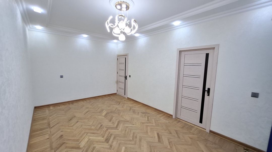 Satılır 2 otaqlı köhnə tikili 55 m² — Mənzil, Bakı (8)