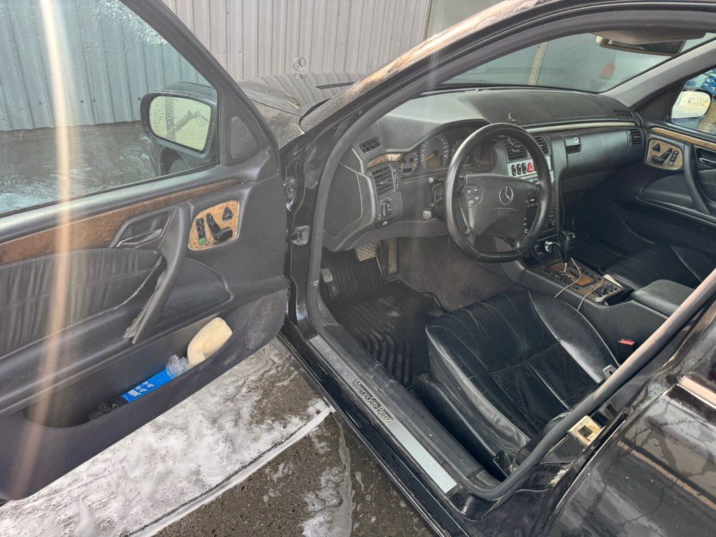 Mercedes E 320, 3.2 L, 2000 il, 600 000 km 01-CP-824 — Avtomobillər, Bakı (11)