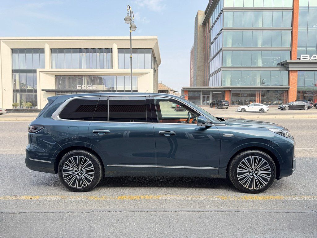Geely Galaxy M9, 1.5 L, 18.4 kWh, 2026 il, 5 974 km — Avtomobillər, Bakı (4)