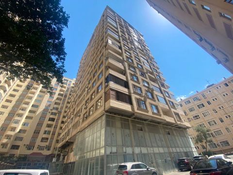 2 otaqlı, Yeni tikili, 85 kv. m — Bakı