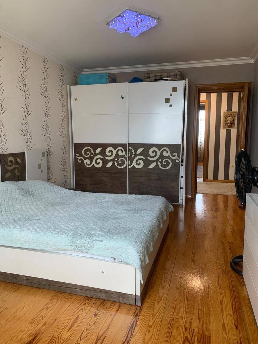 Satılır 3 otaqlı köhnə tikili 75 m² — Mənzil, Bakı (11)