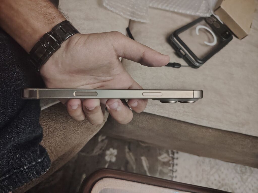 IPhone 16 Pro Max, 256 GB, Qızılı, Simsiz şarj — Apple iPhone, Sumqayıt (2)
