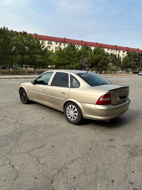 Opel Vectra, 2.0 L, 1997 il, 350 000 km — Avtomobillər, Bakı (4)