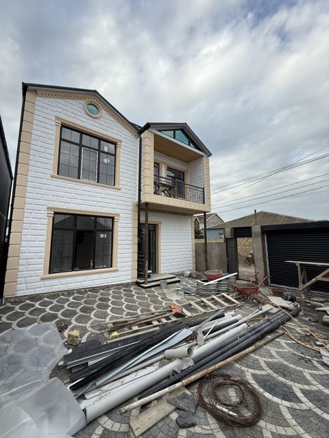 Satılır 4 otaqlı həyət evi/bağ evi 160 m² — Sumqayıt