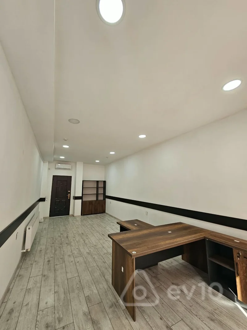Ofis, 35 m², Xətai rayon, Ağ şəhər qəsəbəsi, Babək prospekti — kirayə — Ofis, Bakı (3)