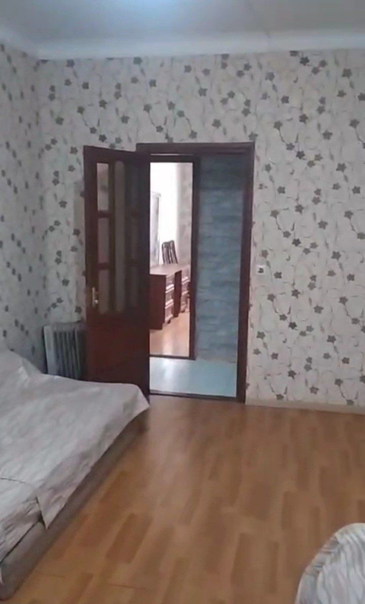 Satılır 2 otaqlı köhnə tikili 60 m² — Mənzil, Bakı (3)