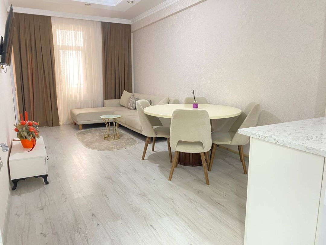 İcarəyə verilir 3 otaqlı yeni tikili 75 m² — Mənzil, Bakı (2)