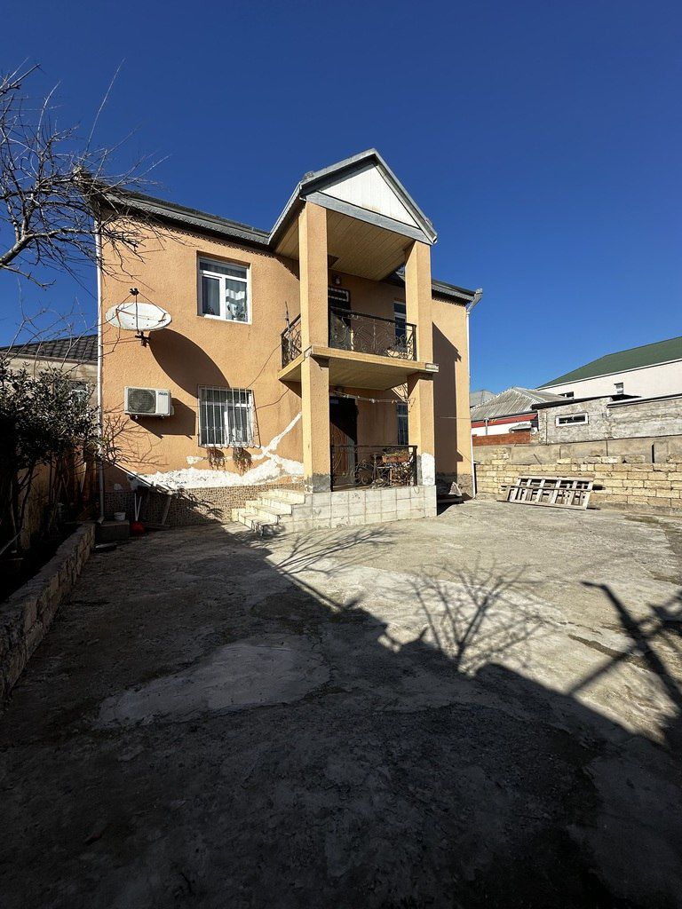Satılır 5 otaqlı həyət evi/bağ evi 220 m² — Ev, villa, Bakı (2)