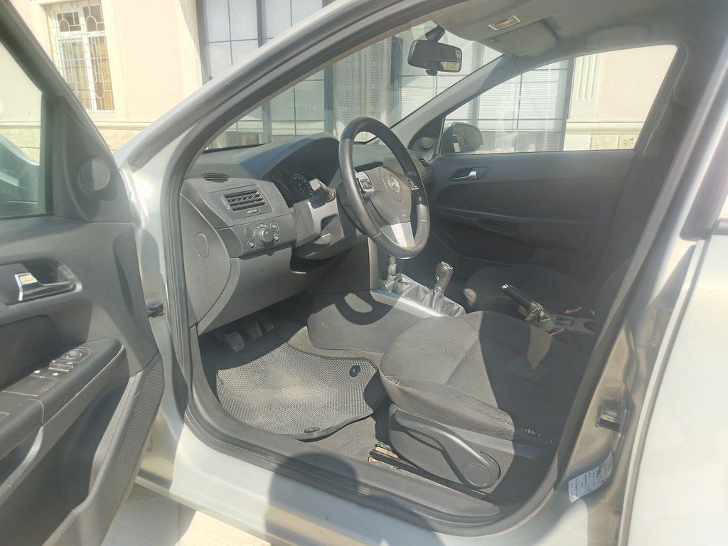 Opel Astra, 1.4 L, 2009 il, 207 000 km 77-XK-409 — Avtomobillər, Bakı (7)