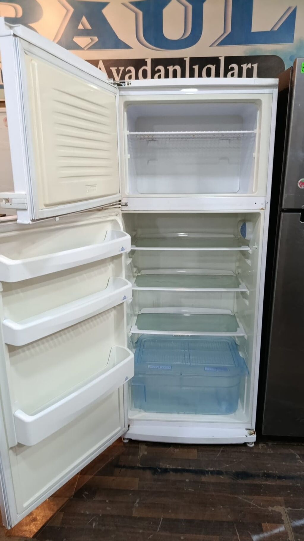Beko iki qapılı soyuducu - Üst kamera: dondurucu bölmə, tel rəfli — Soyuducular, Digah (2)