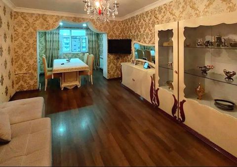 Satılır 3 otaqlı köhnə tikili 70 m² — Bakı