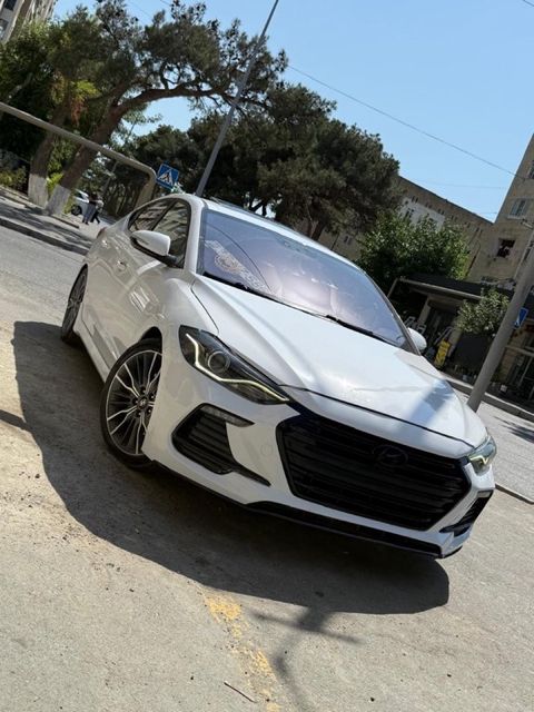 Hyundai Elantra, 1.6 L, 2018 il, 138 000 km — Bakı