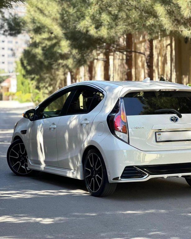 Toyota Aqua, 1.5 L, 0.9 kWh, 2017 il, 59 000 km — Avtomobillər, Ağdaş (10)