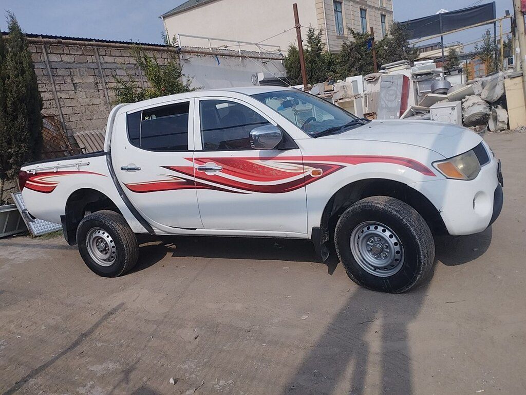 Mitsubishi L200, 2.5 L, 2005 il, 323 358 km 77-GP-971 — Avtomobillər, Bakı (2)