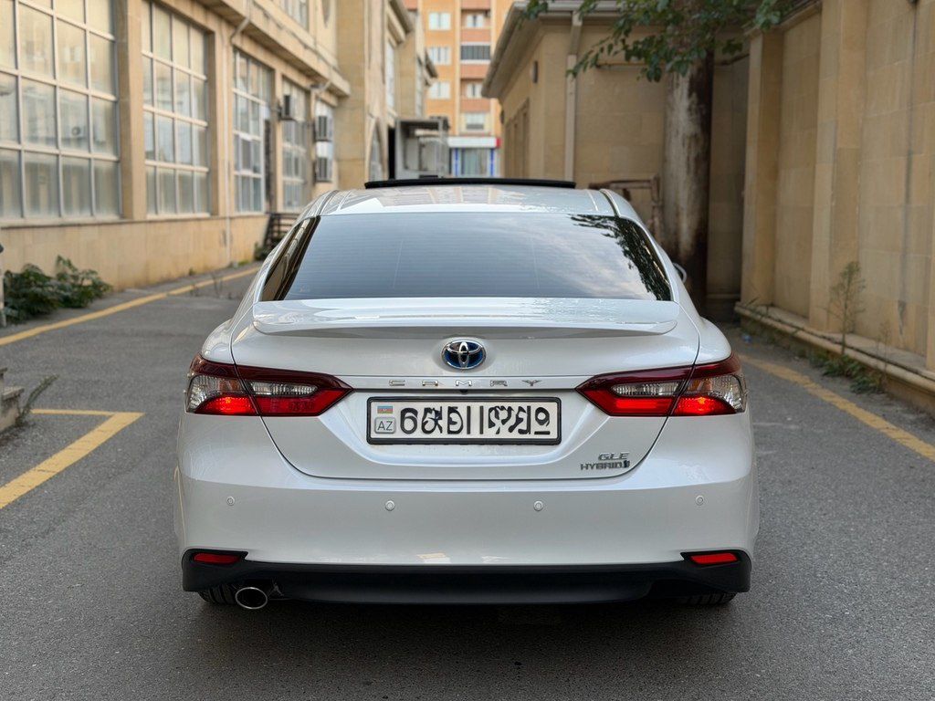 Toyota Camry, 2.5 L, 1.6 kWh, 2023 il, 98 700 km — Avtomobillər, Bakı (5)