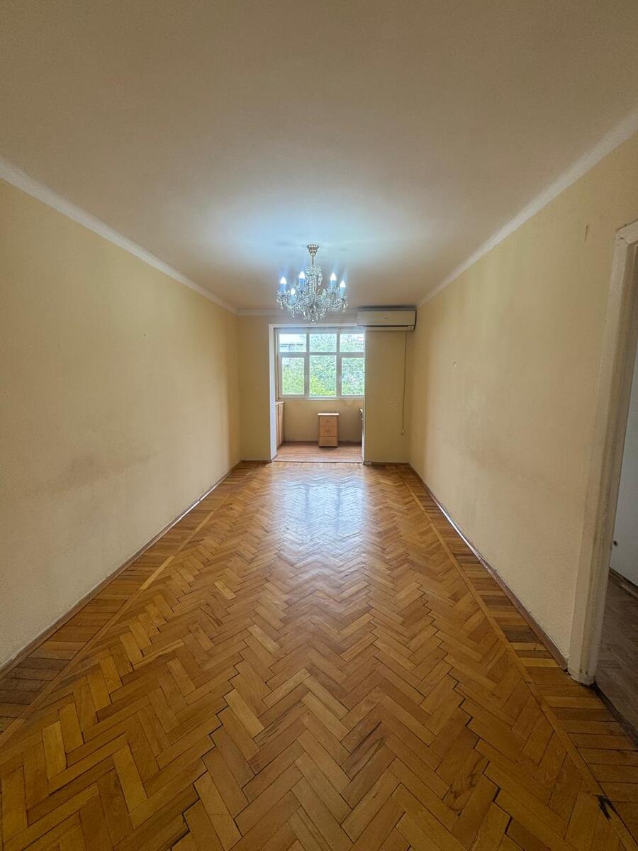 Satılır 3 otaqlı köhnə tikili 68 m² — Mənzil, Bakı