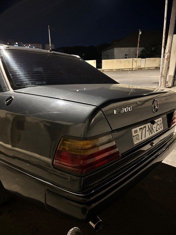 Mercedes 300 E 4MATIC, 3.0 L, 1992 il, 350 000 km 77-NK-258 — Avtomobillər, Bakı (3)
