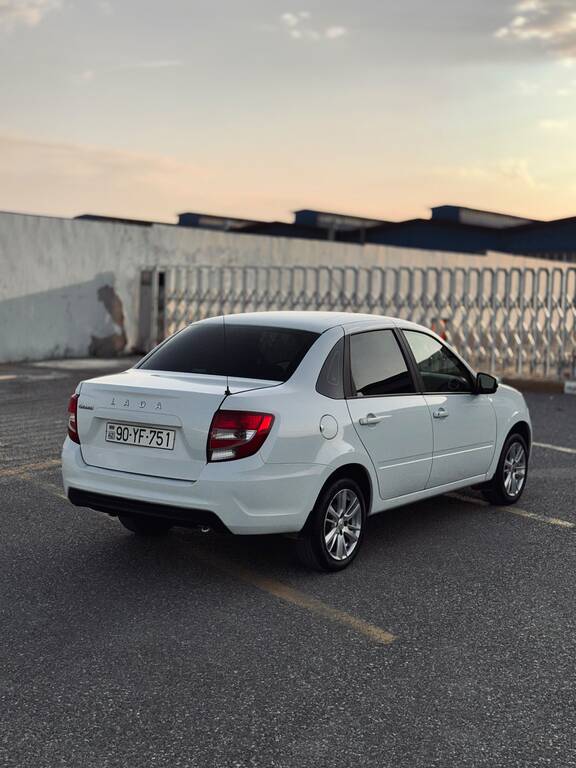 Lada (VAZ) Granta, 1.6 L, 2024 il, 143 000 km — Avtomobillər, Bakı (10)