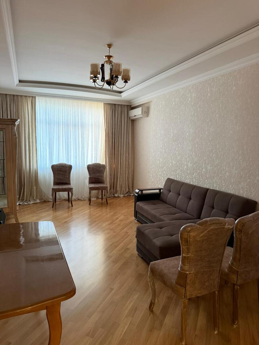İcarəyə verilir 3 otaqlı yeni tikili 130 m² — Mənzil, Bakı (2)