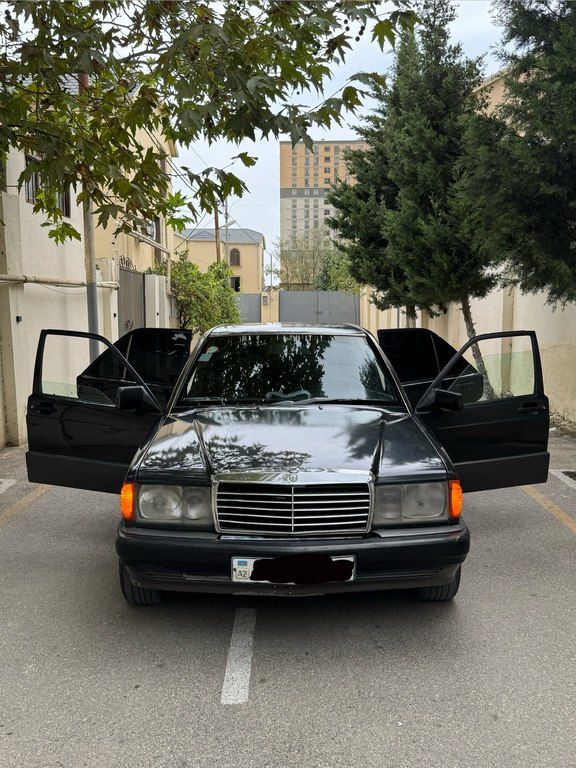 Mercedes 190, 2.0 L, 1990 il, 409 000 km — Avtomobillər, Bakı (8)