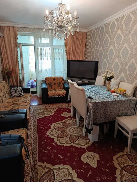 Satılır 1 otaqlı köhnə tikili 32 m² — Bakı