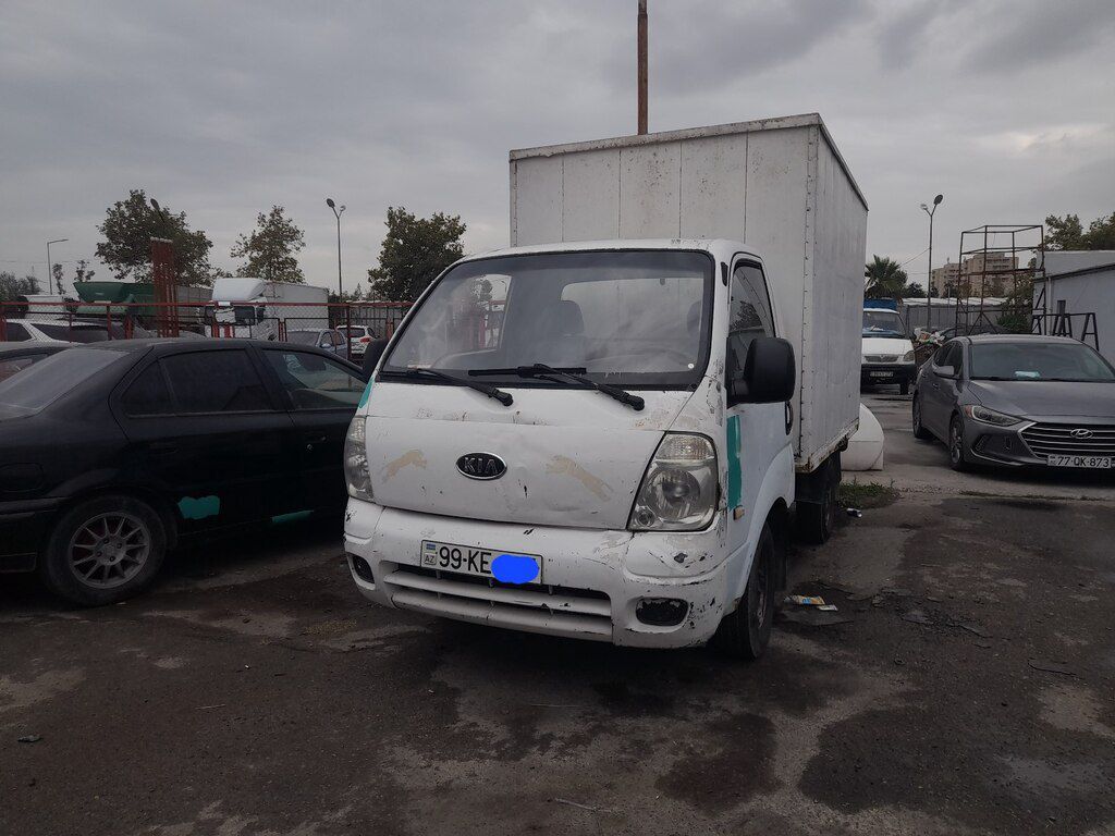 Kia Bongo, 2.7 L, 2004 il, 298 540 km — Yük maşınları, Bakı (9)