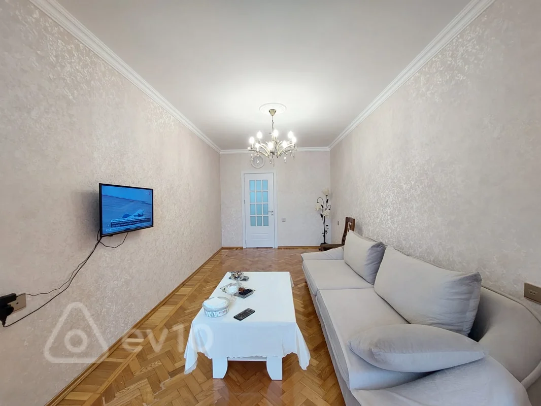 2 otaqlı mənzil, 65 m², Parlament Prospekti — Mənzil, Bakı