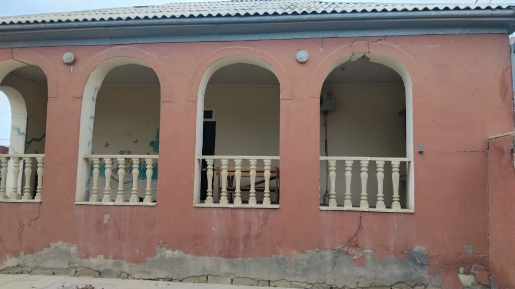 4 otaqlı, 9 kv. m, Yeni təmirli — Ev, villa, Bakı (3)