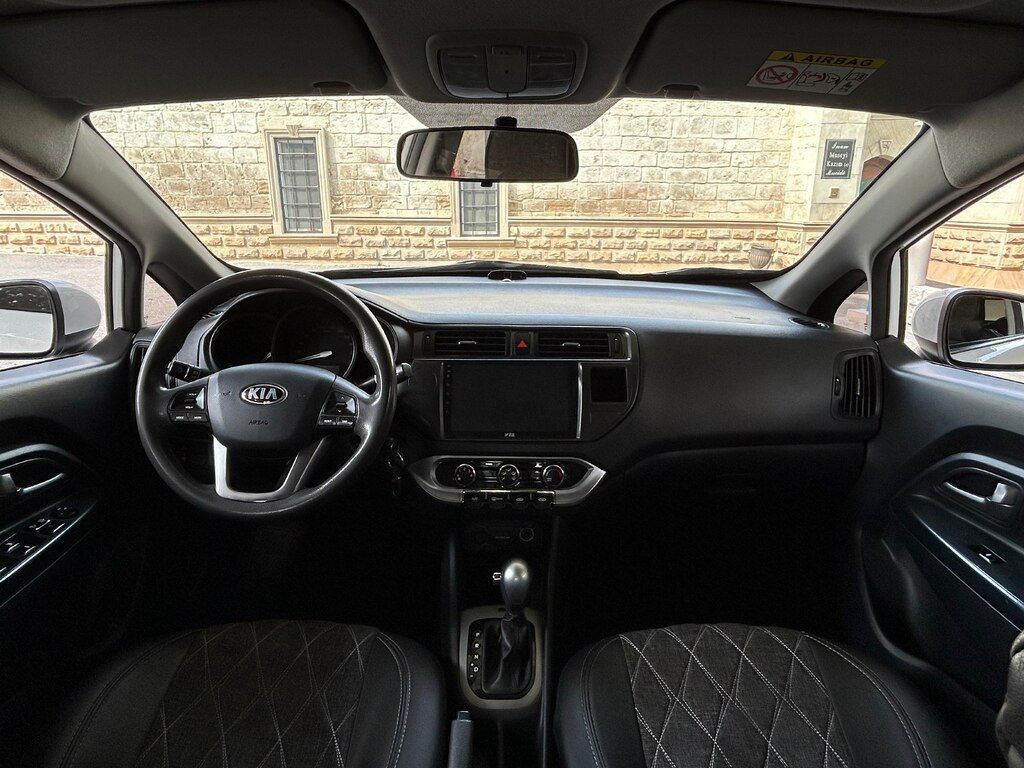 Kia Rio, 1.4 L, 2014 il, 166 500 km 99-LG-322 — Avtomobillər, Bakı (9)
