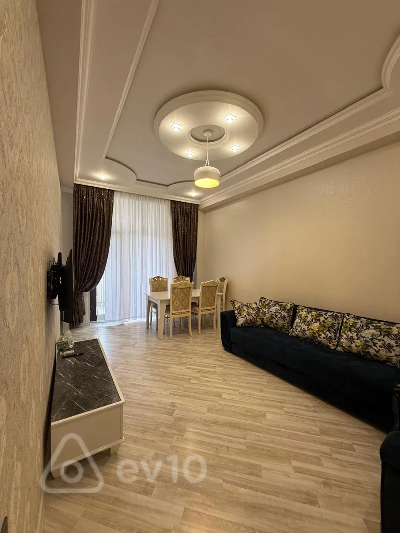 2 otaqlı mənzil, 70 m², Qarabağ küç. — kirayə — Mənzil, Bakı (2)