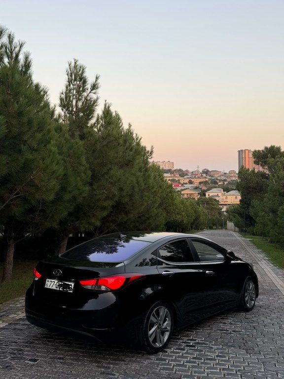 Hyundai Avante, 1.6 L, 2015 il, 245 000 km — Avtomobillər, Bakı (3)