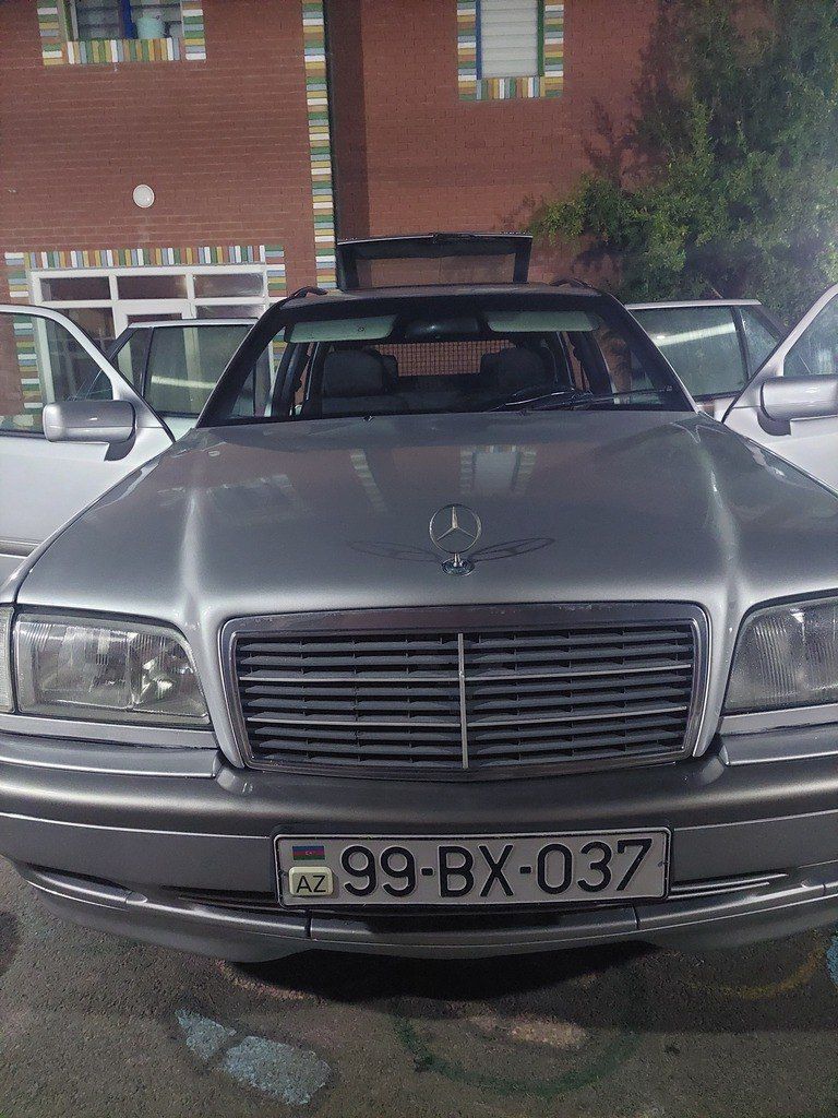 Mercedes C 220, 2.2 L, 2000 il, 368 246 km — Avtomobillər, Bakı (2)
