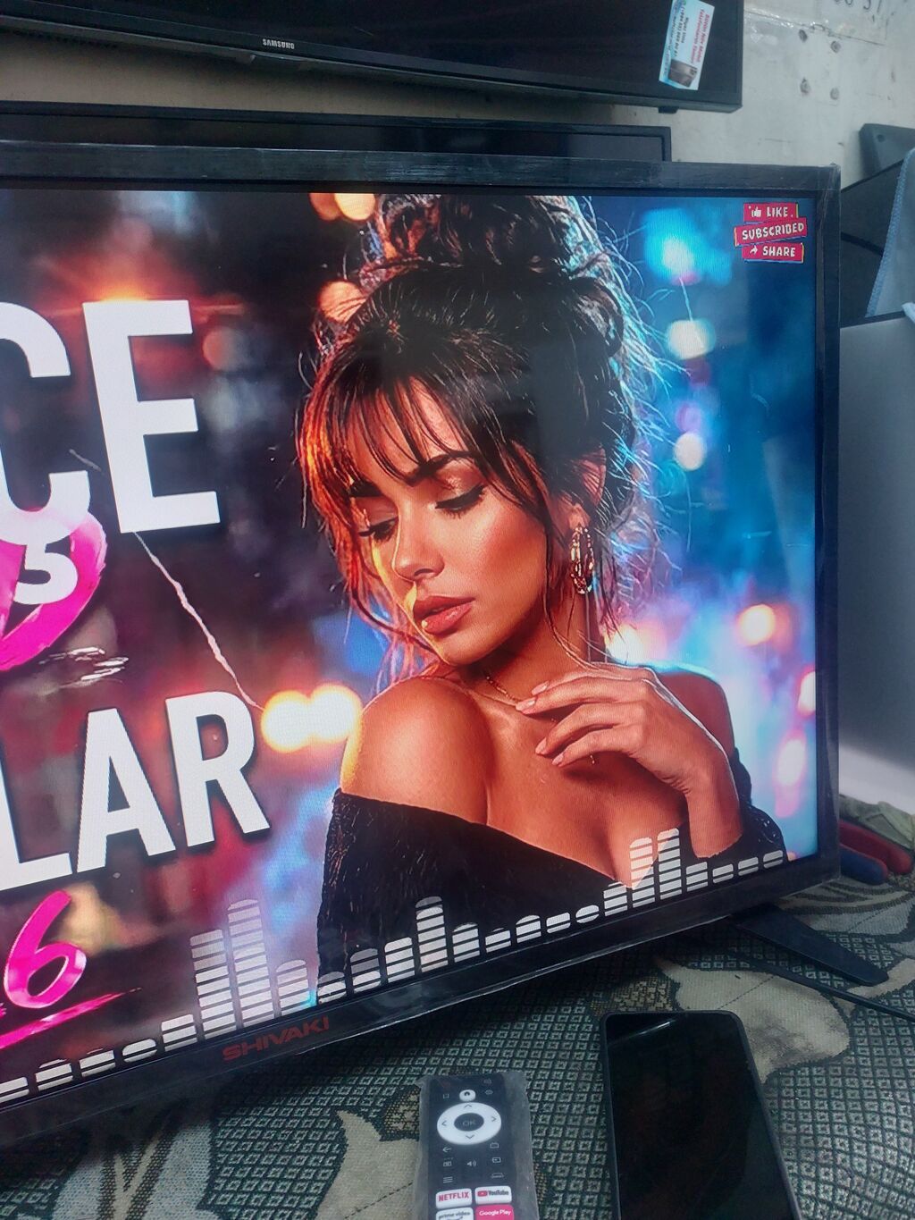 Shivaki markalı smart televizor. Geniş ekranlı, nazik çərçivəli — Televizorlar, Bakı