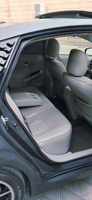 Toyota Prius, 1.8 L, 1.3 kWh, 2013 il, 264 500 km — Avtomobillər, Bakı (12)