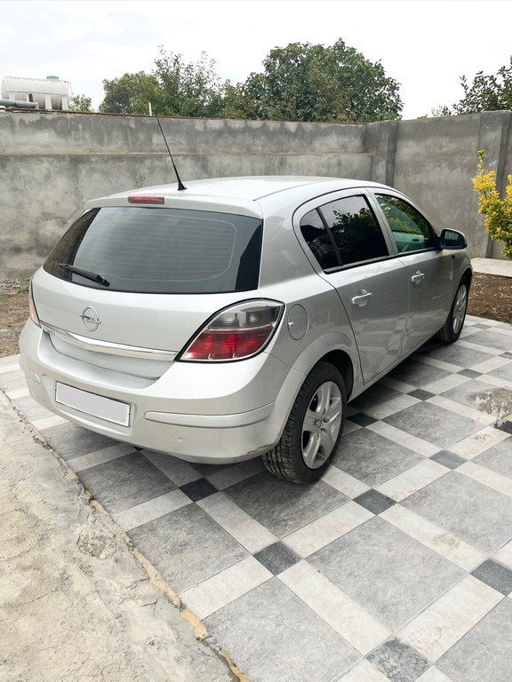 Opel Astra, 1.4 L, 2010 il, 270 000 km — Avtomobillər, Gəncə (5)