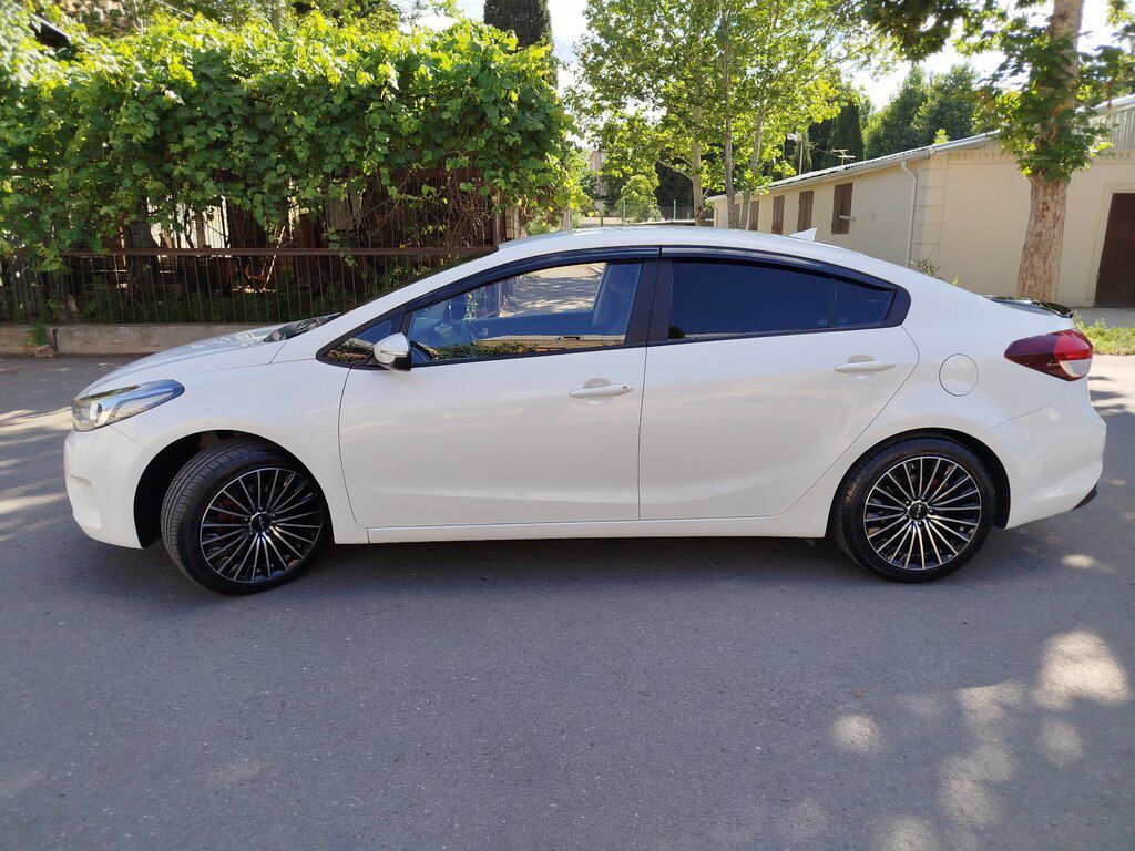 Kia K3, 1.6 L, 2017 il, 142 000 km — Avtomobillər, Gəncə (11)