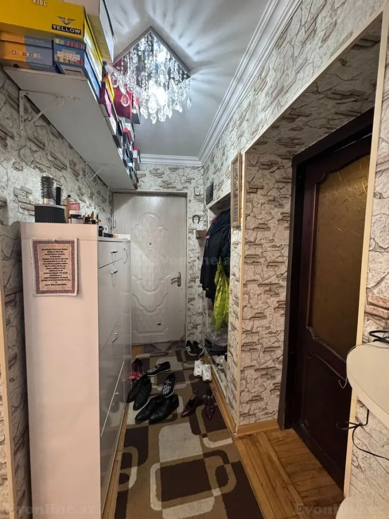 Satılır 3 otaqlı Mənzil Köhnə tikili 80 m² Bakı, Yasamal r., Elmlər Akademiyası m — Mənzil, Bakı (2)