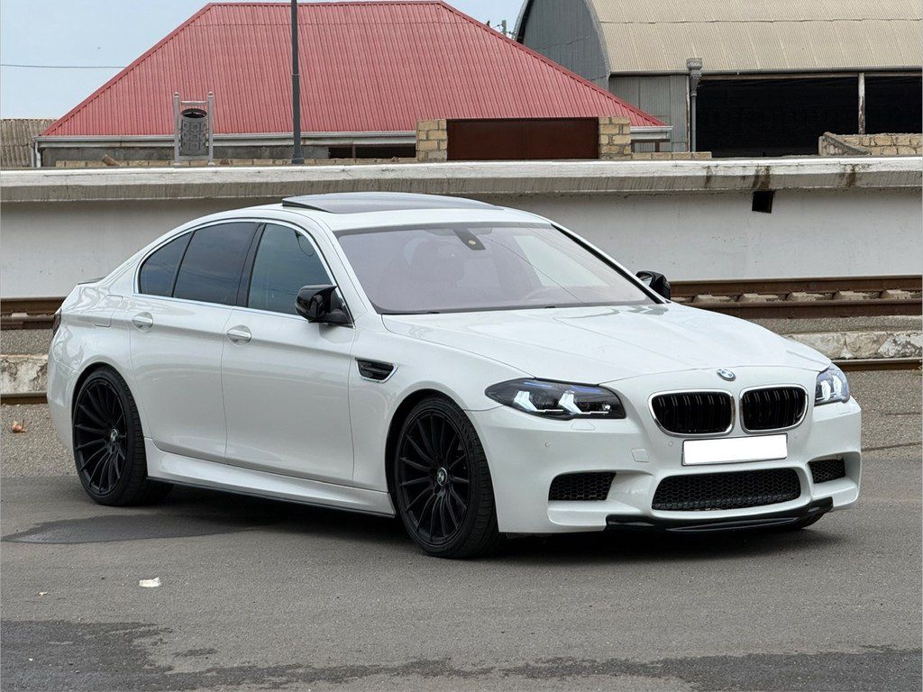 BMW 528, 2.0 L, 2016 il, 160 365 km — Avtomobillər, Gəncə (4)