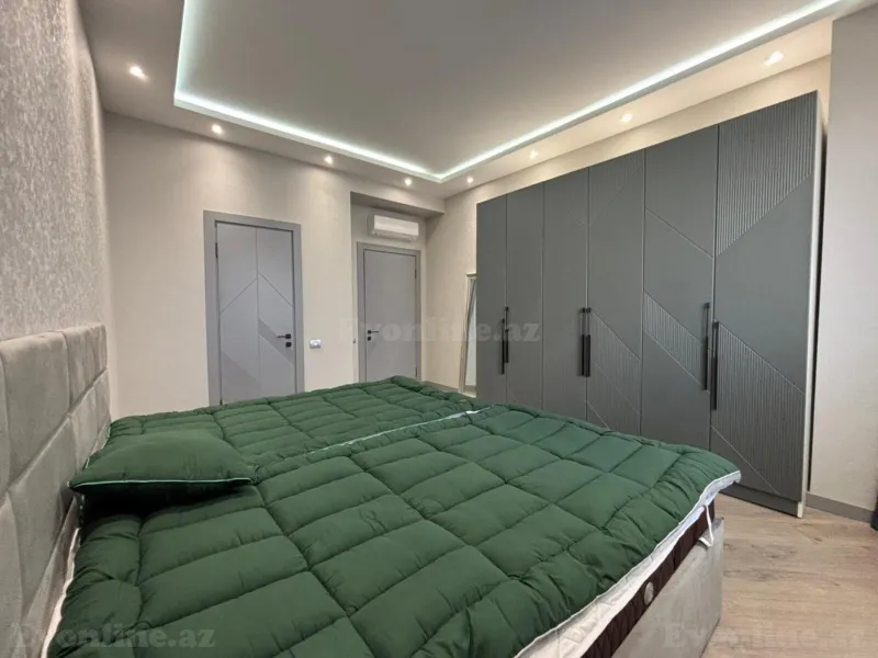 Kirayə verilir 3 otaqlı Mənzil Yeni tikili 157 m² Bakı, Xətai r., Ağ şəhər — Mənzil, Bakı (8)