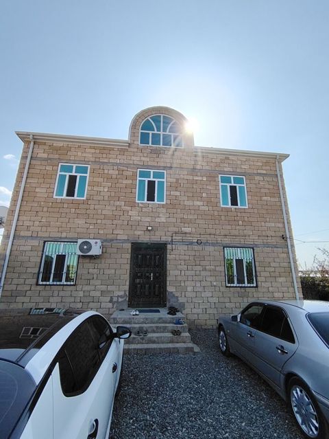6 otaqlı, 175 kv. m, Yeni təmirli — Şirvan