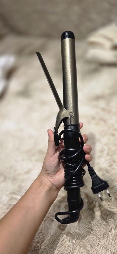 Saç uclarını burmaq üçün elektrikli saç burğu aparatı - Klassik — Bakı