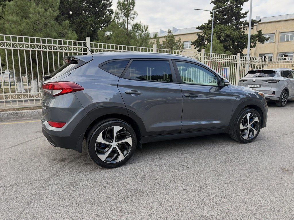 Hyundai Tucson, 1.6 L, 2017 il, 108 222 km — Avtomobillər, Bakı (8)